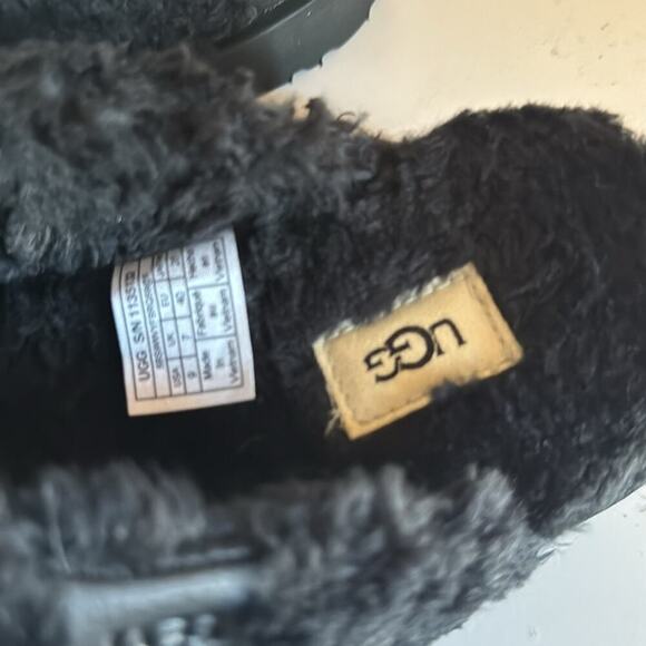 Ugg Fuzz Sugar Slide Black size 9 - Picture 8 of 12